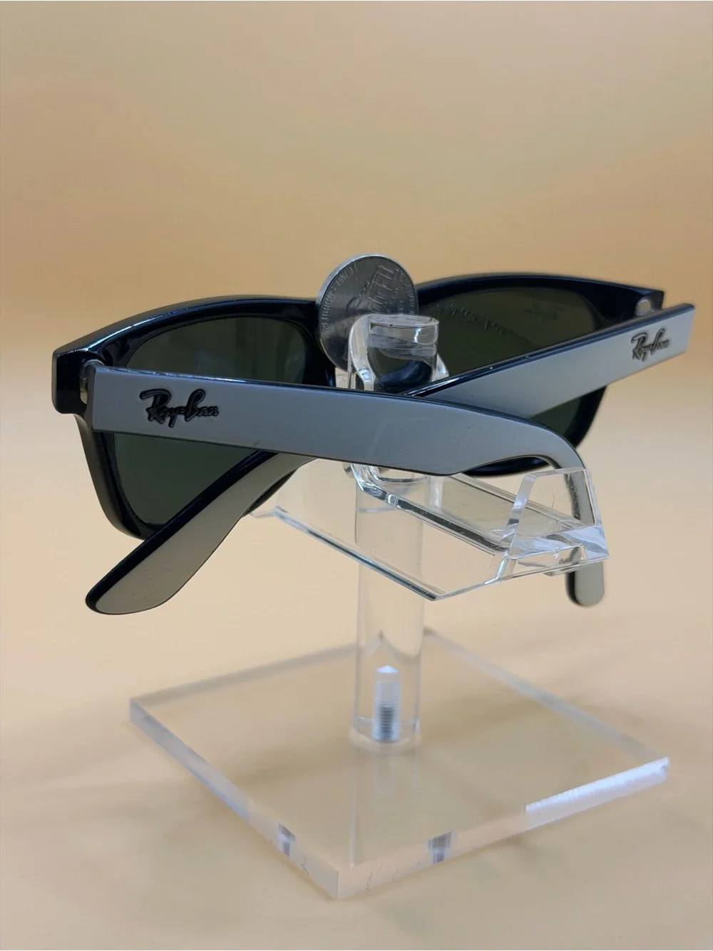 Ray-Ban Junior Wayfarer Sunglasses